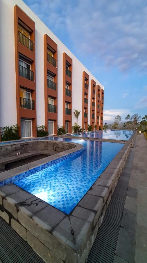 Coffee Hotel Ayola Dolok Sanggul Sigumpar Exterior foto